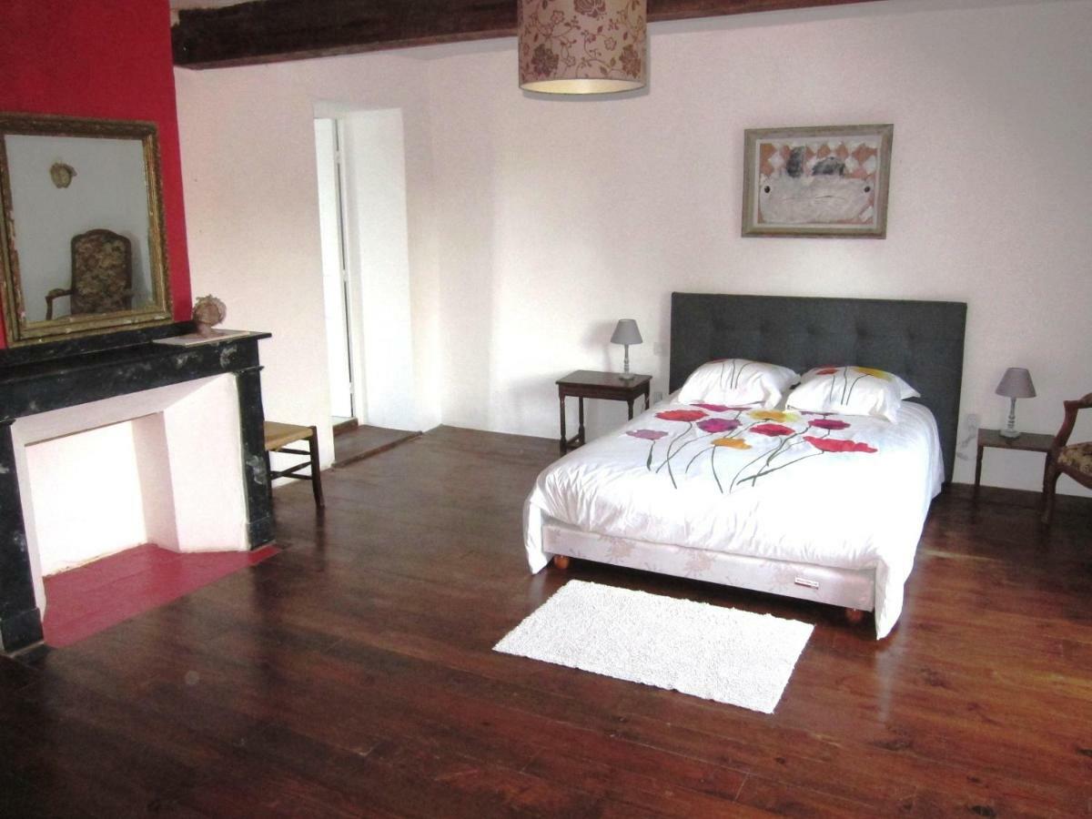 Au Peimarti Bed and Breakfast Castex  Εξωτερικό φωτογραφία
